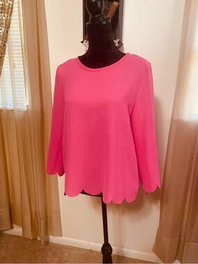 Versona Bright Pink Scallop-Hem Long Sleeve Top